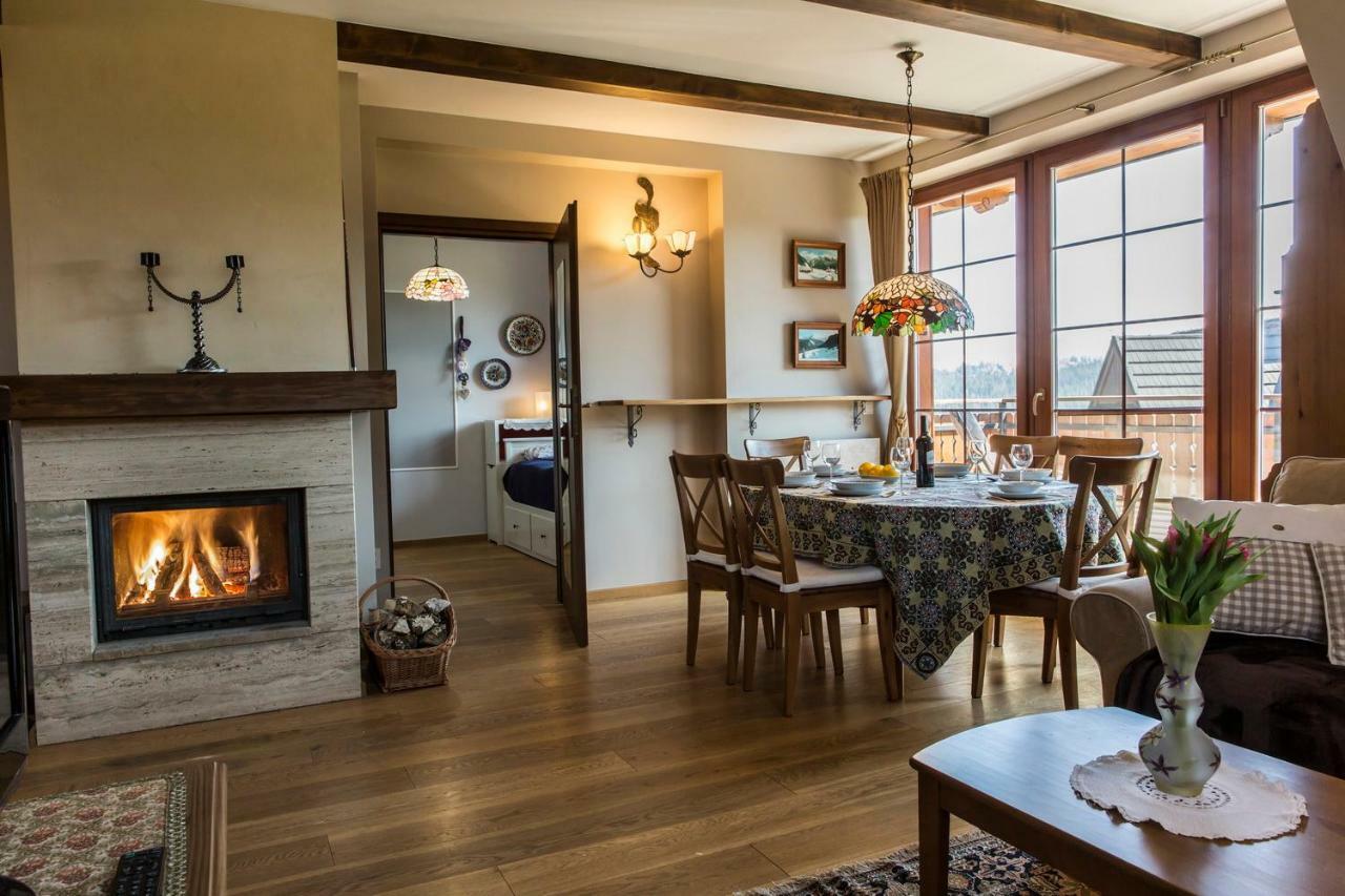 Apartment Tiffany Nowe Bystre Luaran gambar