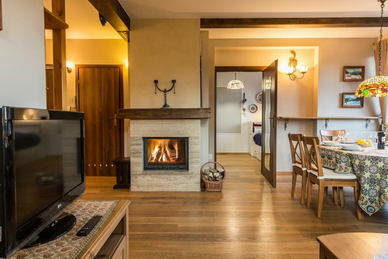 Apartment Tiffany Nowe Bystre Luaran gambar