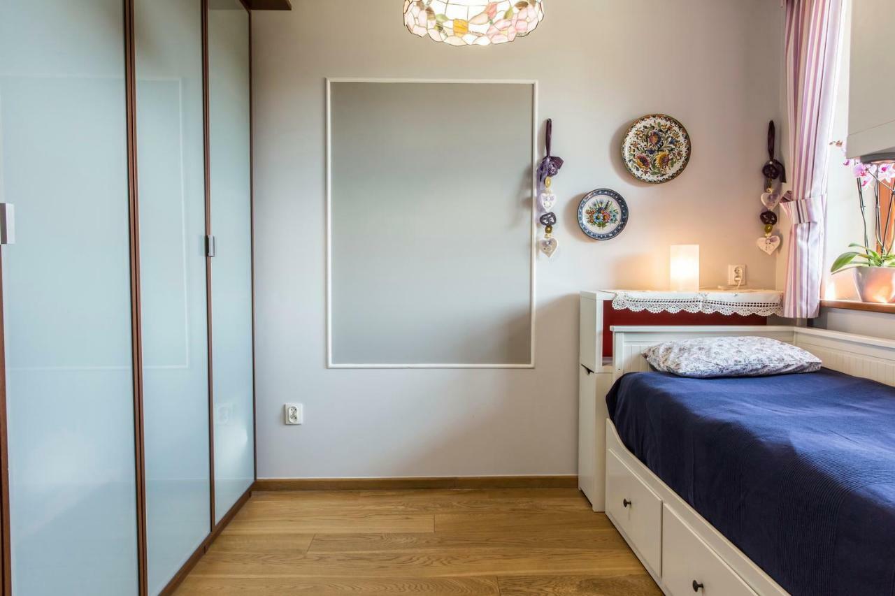 Apartment Tiffany Nowe Bystre Luaran gambar